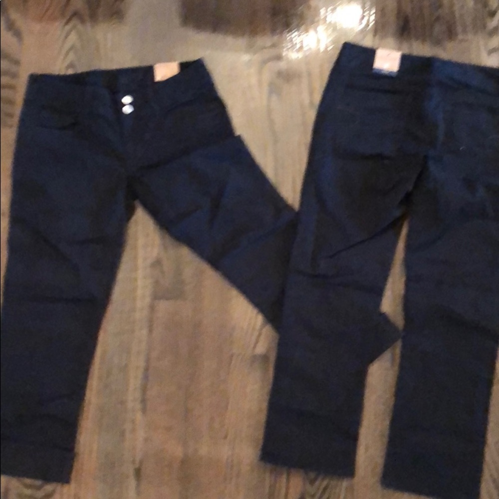 2 pairs American eagle artist crop khaki capris